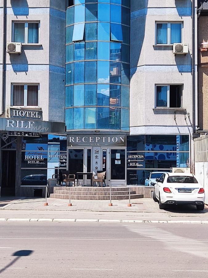 Hotel Rile Men Blue Ni Exteriér fotografie